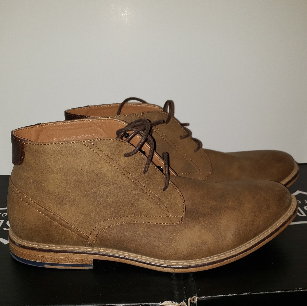 Steve Madden casual dress shoe
